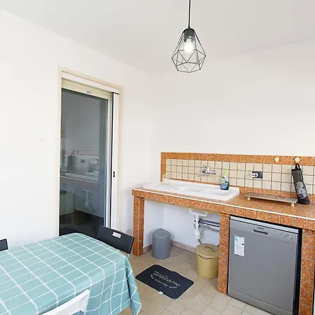 Casa Nicoletti A 200 Mt Sabbia, - Apulia *
