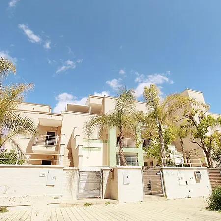 Semesterbostad Casa Nicoletti A 200 Mt Sabbia, - Apulia
